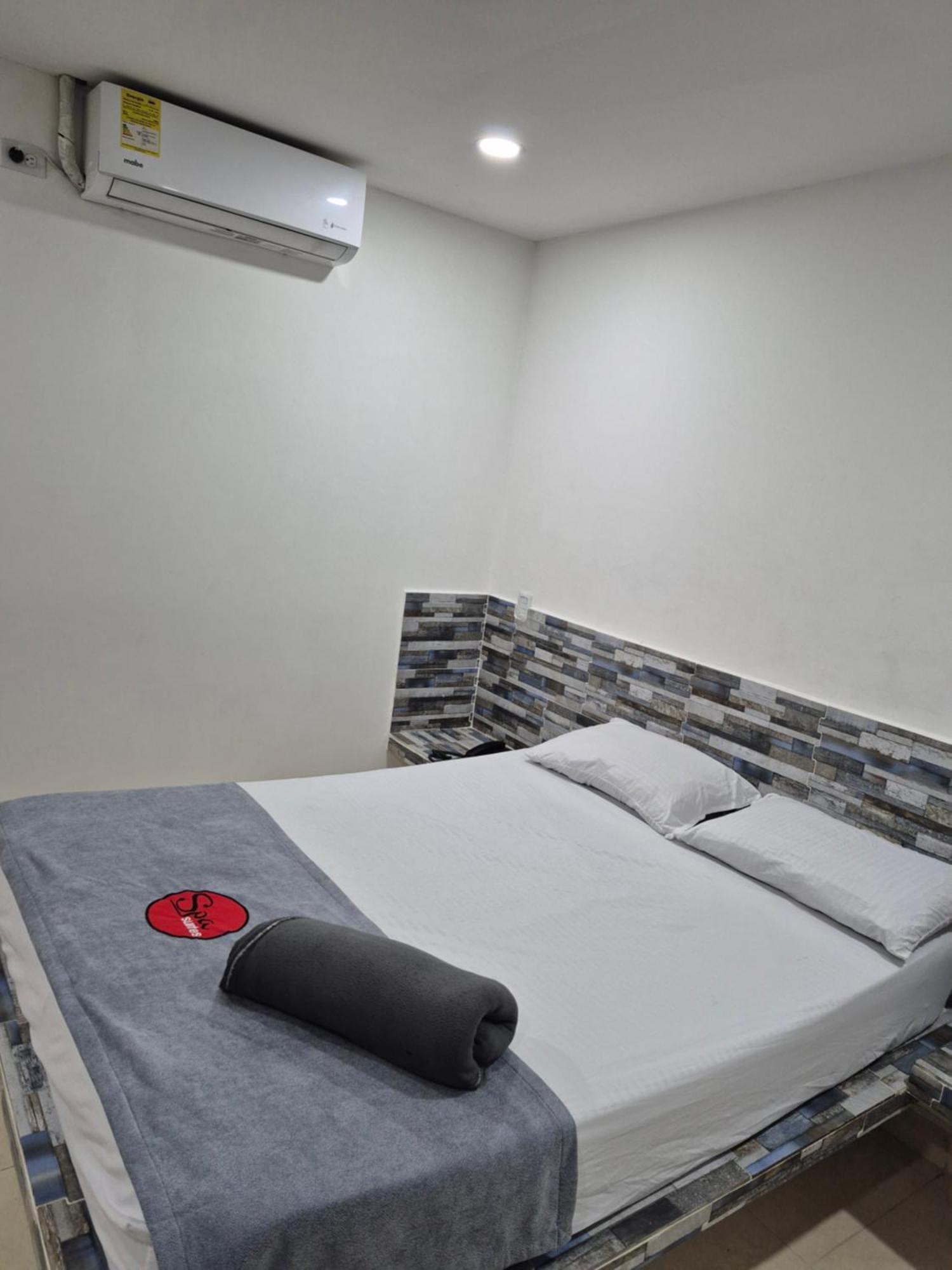 Hotel Spa Laureles 메딜린 외부 사진